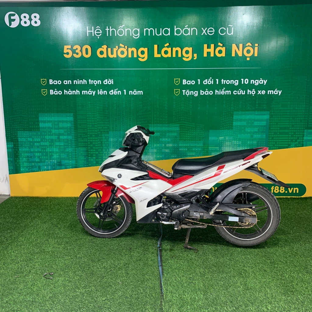 Cần bán xe Exciter 150 FI màu trắng đỏ đời 2015 5giay #35 Cần bán xe Exciter 150 FI màu trắng đỏ đời 2015 5giay
